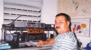 Jos&eacute; WP4ZO y su esposa